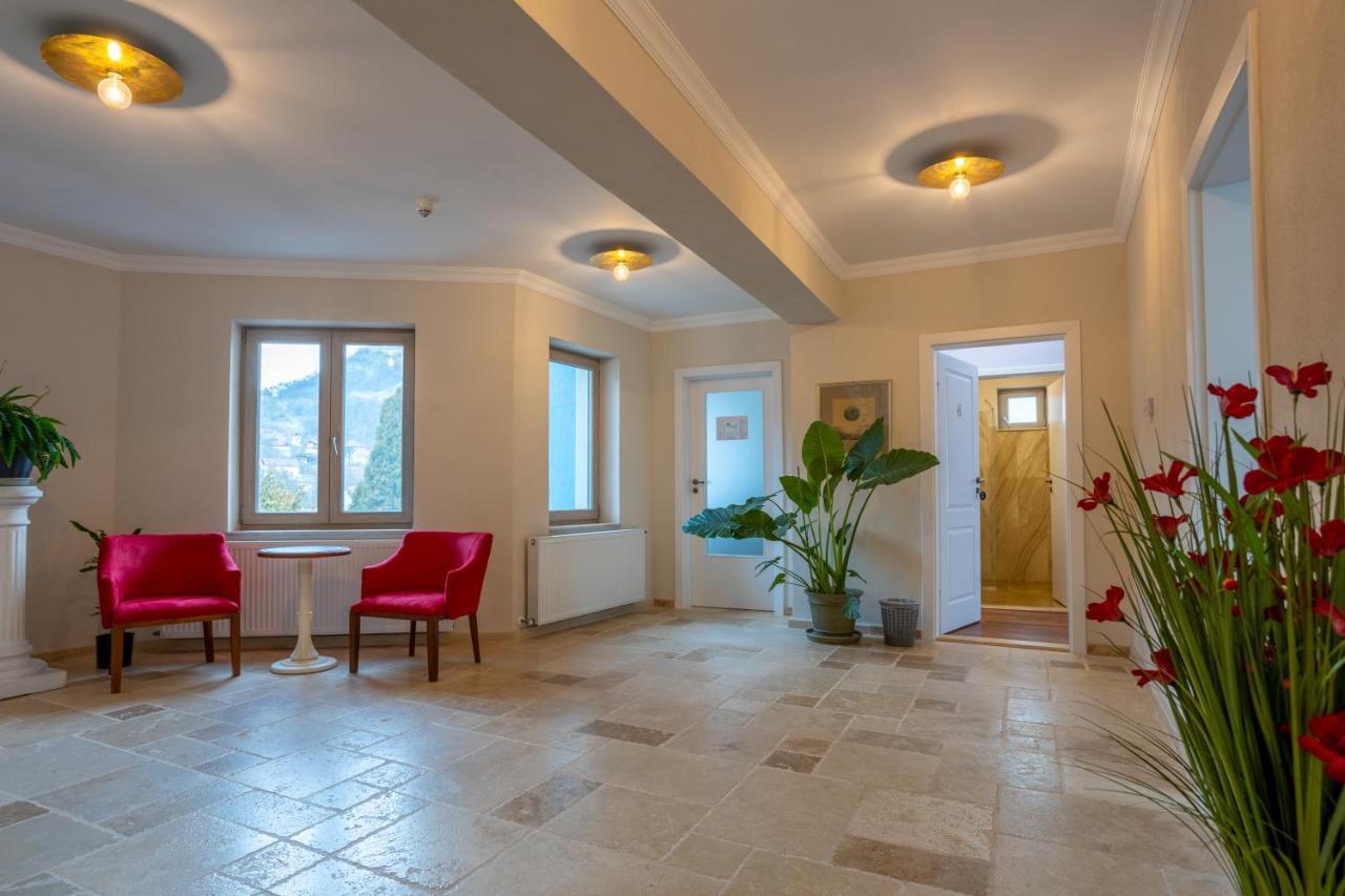 Vila Missy Deva Exteriér fotografie