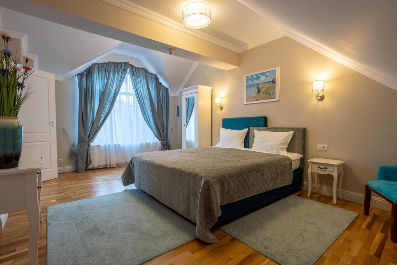 Vila Missy Deva Exteriér fotografie