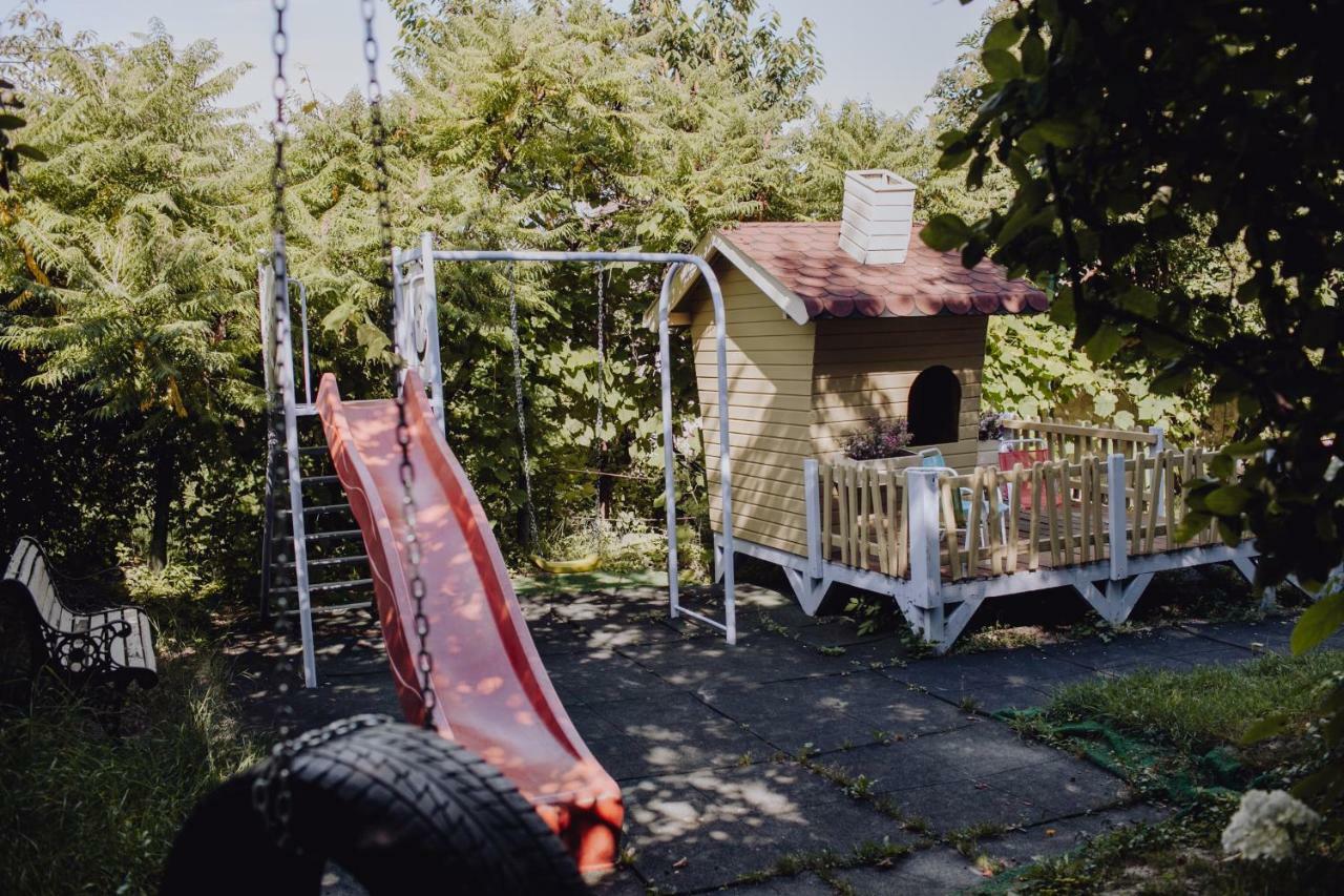 Vila Missy Deva Exteriér fotografie